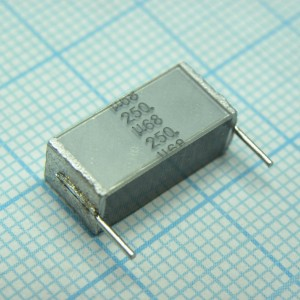 Конденсатор плёночный 0.68uF 250V 10 % / B32562J3684K