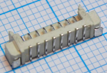 Разъём питания низковольтный DS1020-03-08MVT1-R