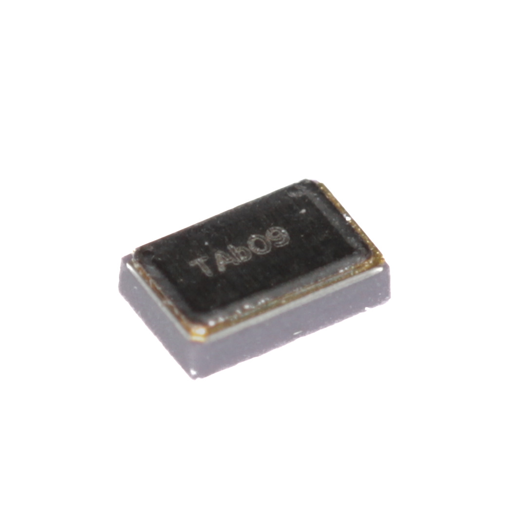 SMD-резонатор KSE-7K32768KDY2400A3