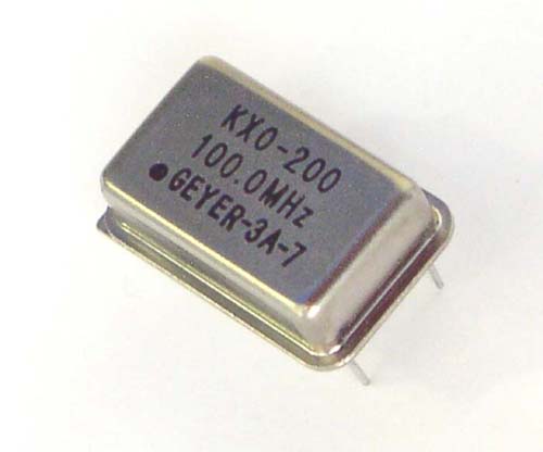 Кварцевый резонатор KXO-200 18,4320 MHz