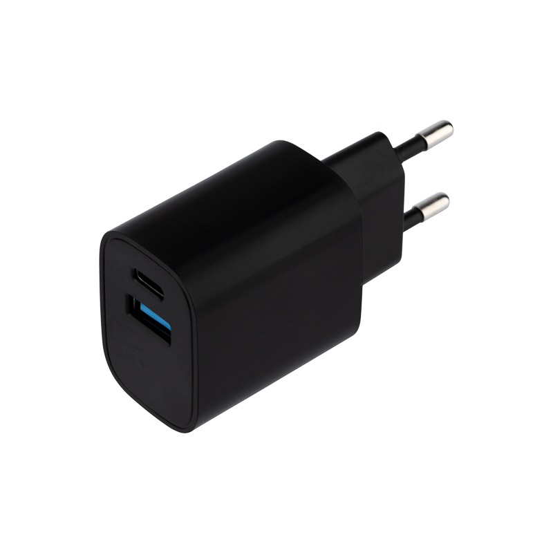 Сетевое зарядное устройство USB + Type-C, 5В, 2,4A, черное REXANT